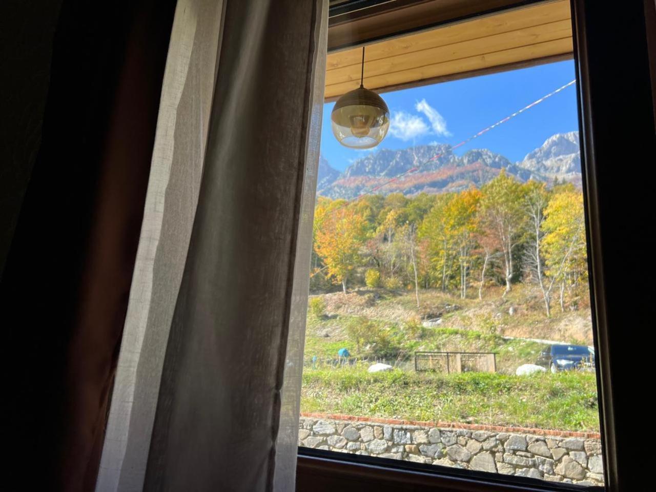 Theth Kompleksi Gjoni Bagian luar foto
